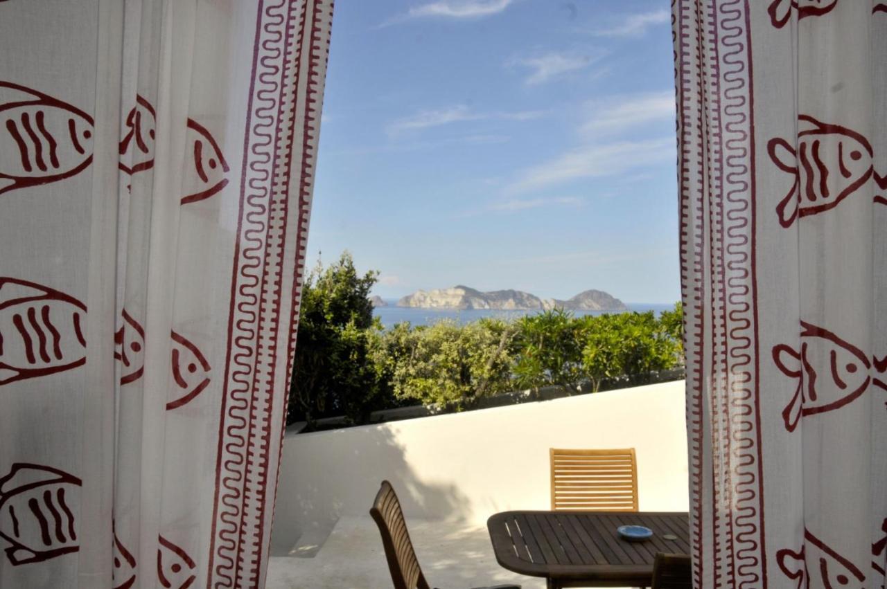 Guest House Villa Il Gabbiano Ponza Kültér fotó