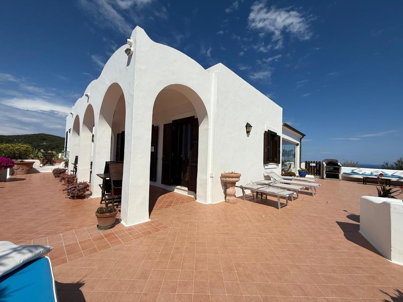 Guest House Villa Il Gabbiano Ponza Kültér fotó